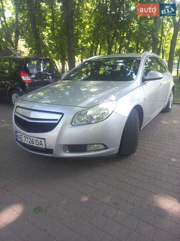 Универсал Opel Insignia 2011 в Днепре