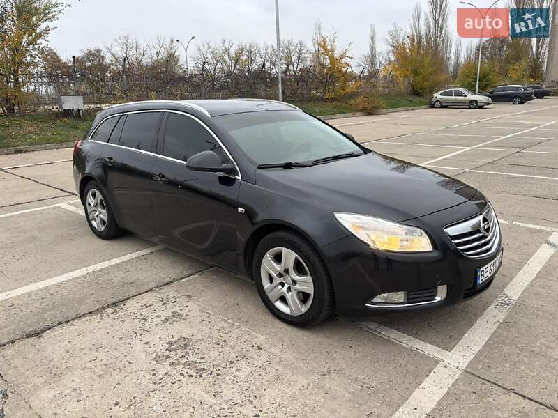 Универсал Opel Insignia 2012 в Южноукраинске Универсал Opel Insignia 2012 в Южноукраинске