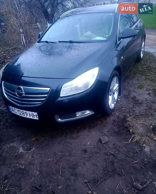 Универсал Opel Insignia 2010 в Луцке