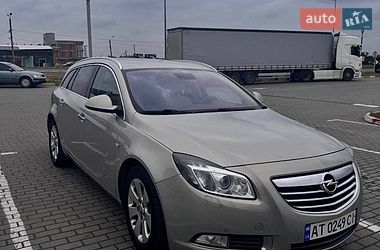 Универсал Opel Insignia 2012 в Ивано-Франковске
