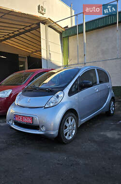 Хэтчбек Peugeot iOn 2015 в Хмельницком