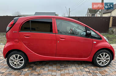 Хэтчбек Peugeot iOn 2011 в Виннице