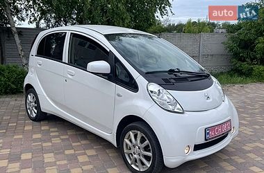 Хэтчбек Peugeot iOn 2015 в Днепре