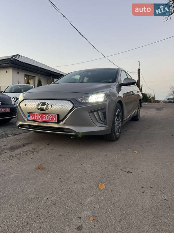 Лифтбек Hyundai Ioniq 2020 в Ровно