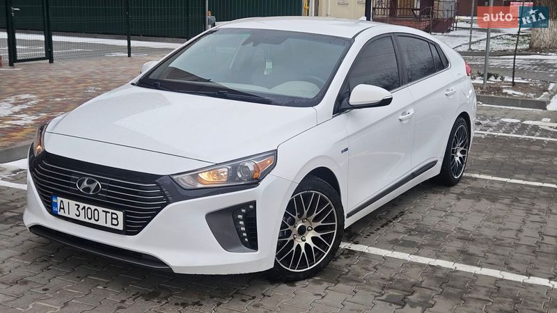 Хэтчбек Hyundai Ioniq 2018 в Борисполе