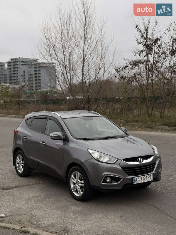 Позашляховик / Кросовер Hyundai ix35 2013 в Києві