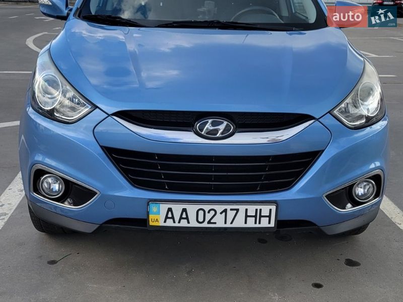 Внедорожник / Кроссовер Hyundai ix35 2012 в Киеве