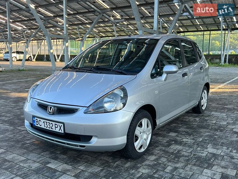 Хэтчбек Honda Jazz 2004 в Львове