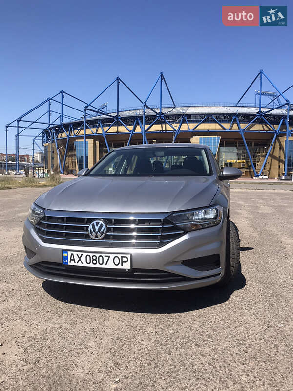 Седан Volkswagen Jetta 2020 в Харькове