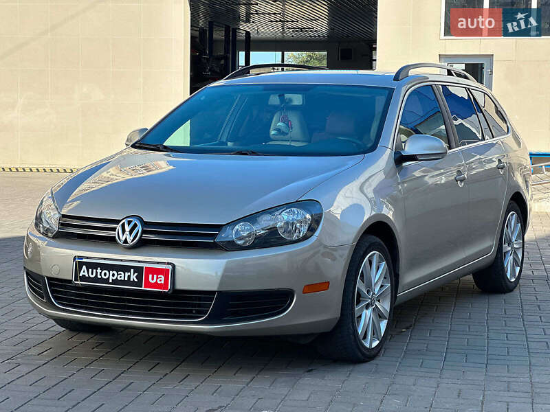 Универсал Volkswagen Jetta 2013 в Одессе