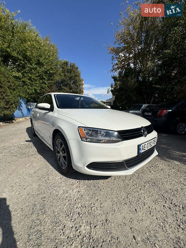 Седан Volkswagen Jetta 2013 в Нікополі