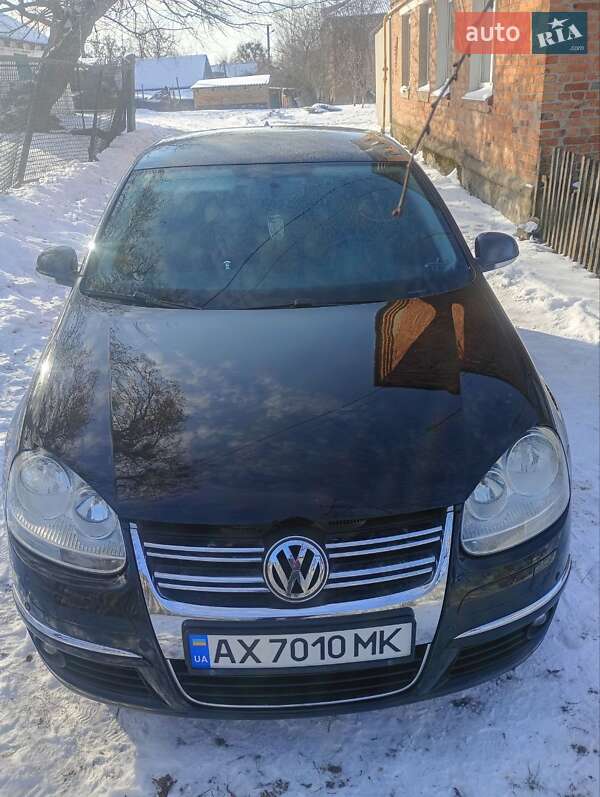Седан Volkswagen Jetta 2009 в Харькове