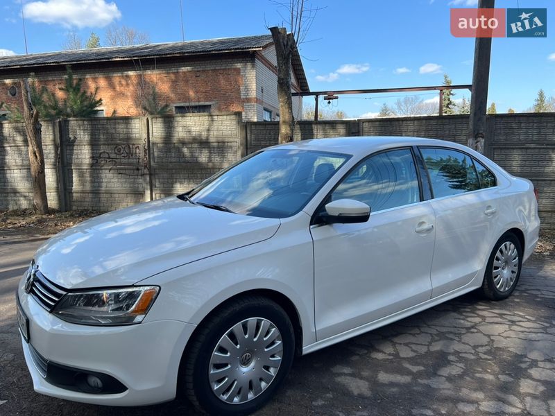 Седан Volkswagen Jetta 2012 в Житомире Седан Volkswagen Jetta 2012 в Житомире