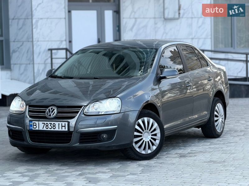 Седан Volkswagen Jetta 2008 в Полтаві Седан Volkswagen Jetta 2008 в Полтаві
