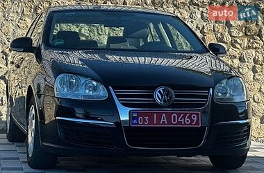 Седан Volkswagen Jetta 2006 в Тернополе
