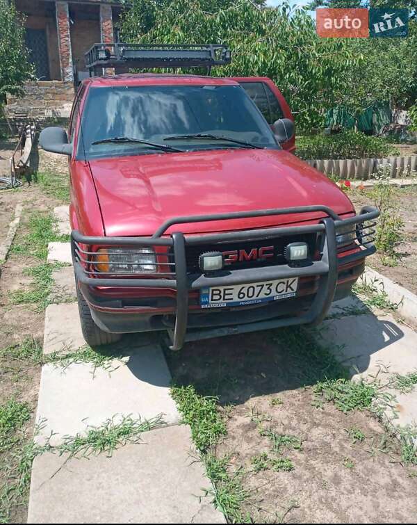 Внедорожник / Кроссовер GMC Jimmy 1996 в Одессе