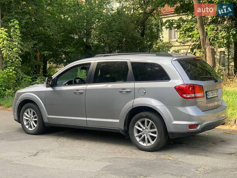 Внедорожник / Кроссовер Dodge Journey 2015 в Киеве