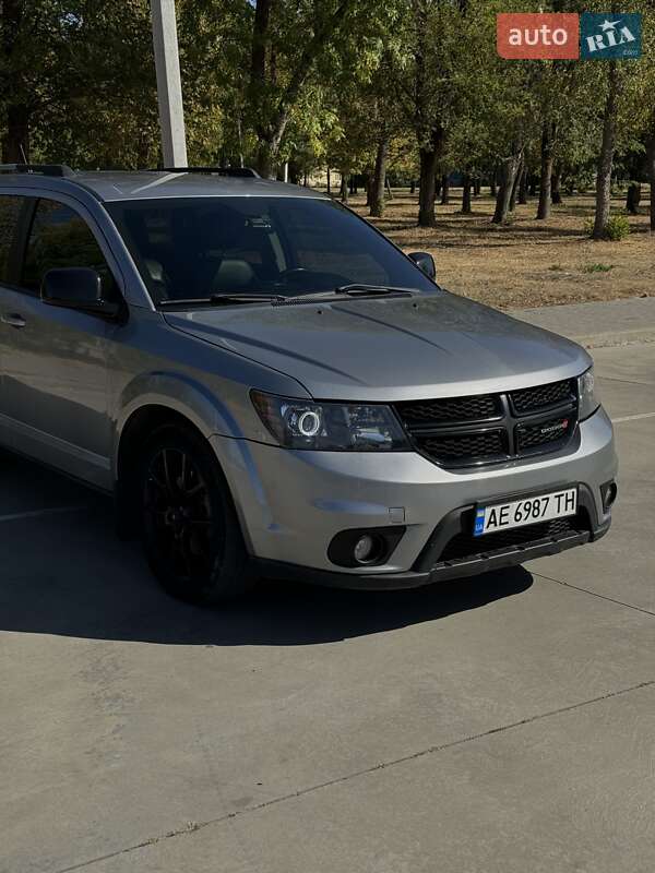 Внедорожник / Кроссовер Dodge Journey 2017 в Синельниково Внедорожник / Кроссовер Dodge Journey 2017 в Синельниково