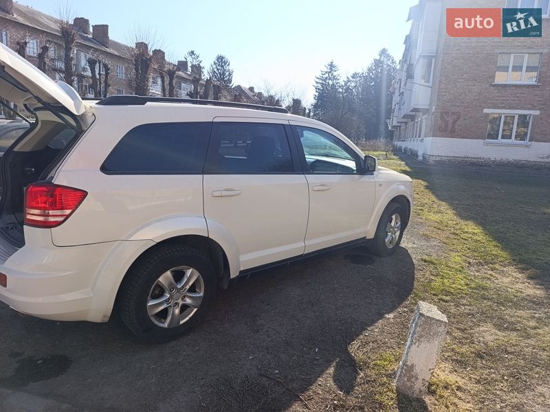 Внедорожник / Кроссовер Dodge Journey 2008 в Белой Церкви