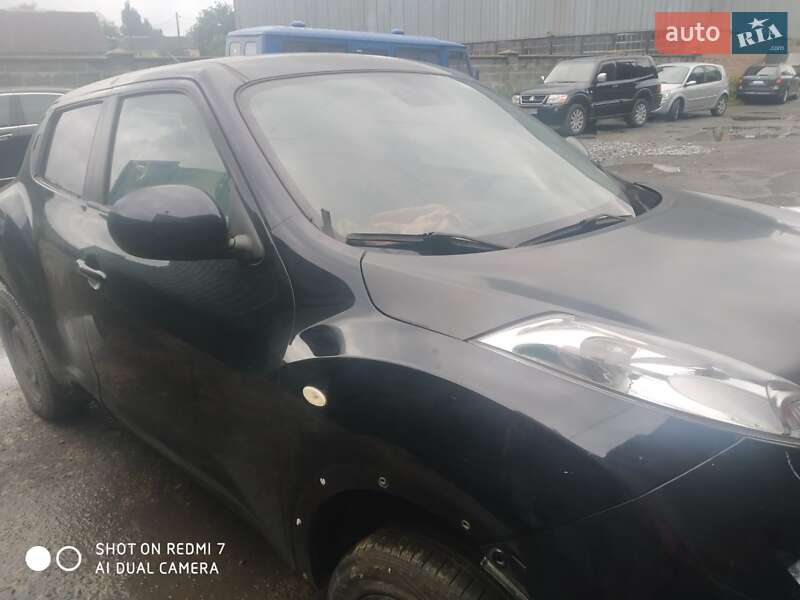 Позашляховик / Кросовер Nissan Juke 2010 в Рівному