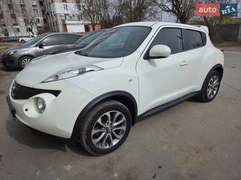 Внедорожник / Кроссовер Nissan Juke 2013 в Житомире