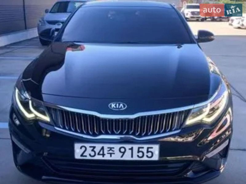Седан Kia K5 2018 в Киеве