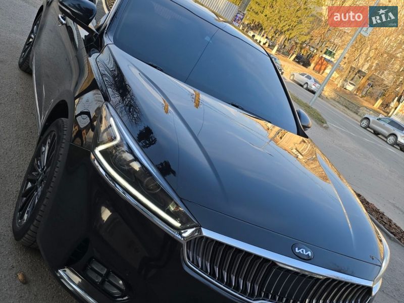 Седан Kia K7 2016 в Хмельнике