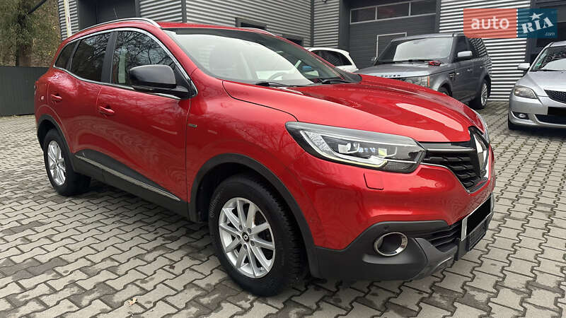 Позашляховик / Кросовер Renault Kadjar 2016 в Чернівцях