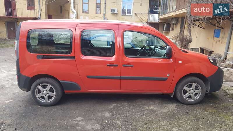 Минивэн Renault Kangoo 2015 в Черновцах