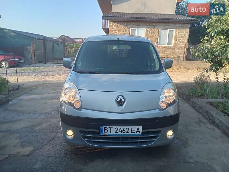Минивэн Renault Kangoo 2011 в Херсоне