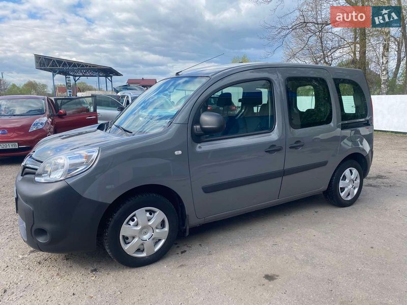Минивэн Renault Kangoo 2017 в Калуше