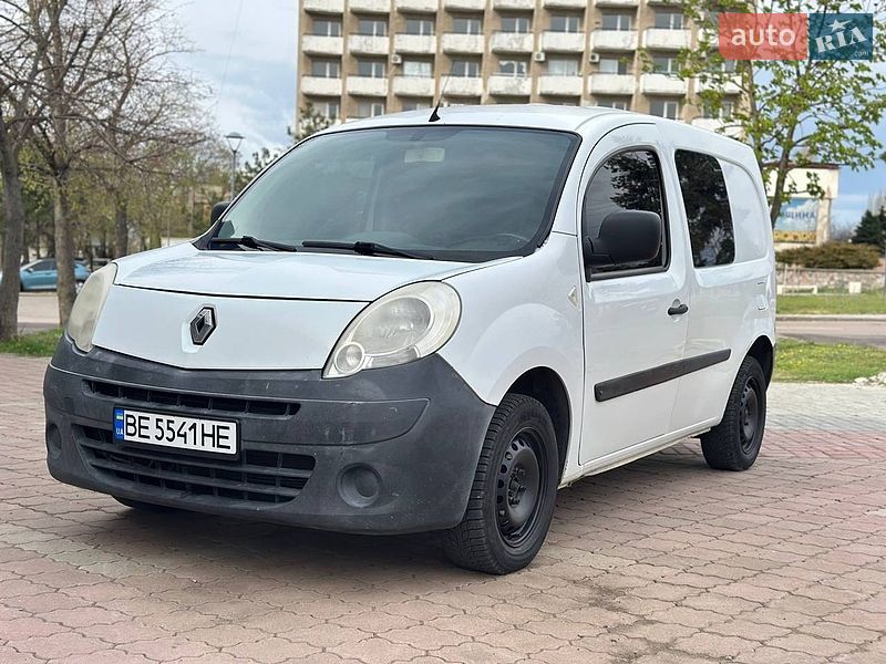 Грузовой фургон Renault Kangoo 2012 в Николаеве