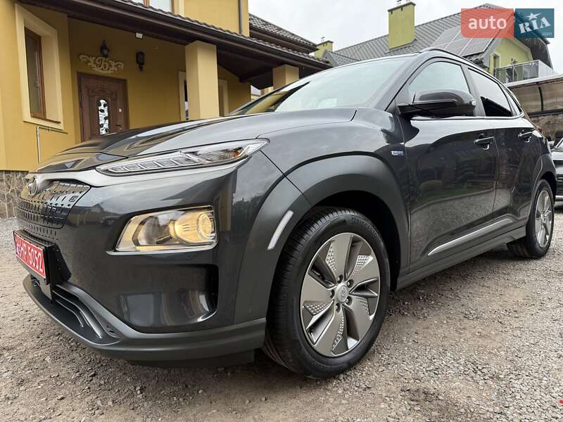 Внедорожник / Кроссовер Hyundai Kona Electric 2020 в Львове