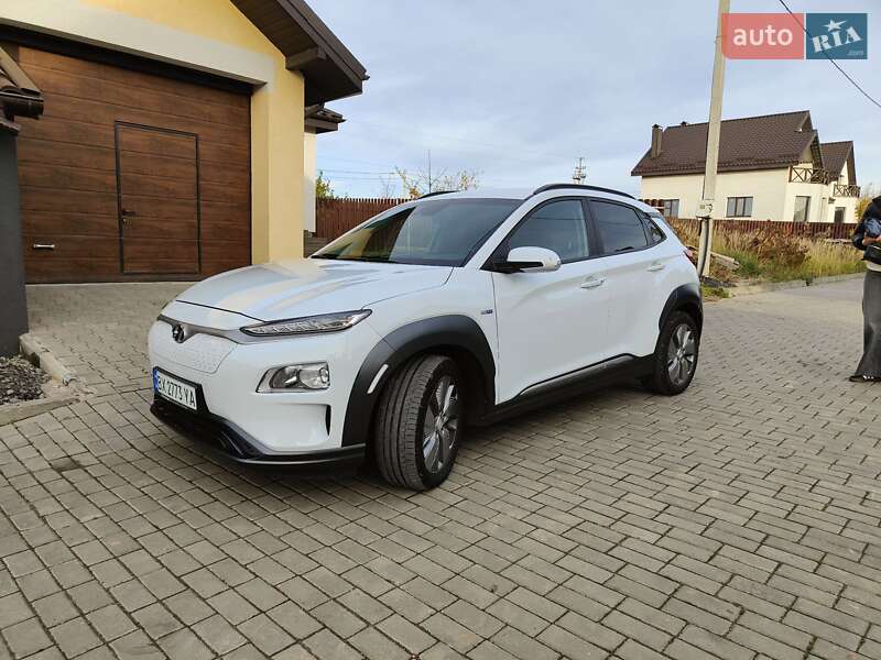 Внедорожник / Кроссовер Hyundai Kona Electric 2019 в Хмельницком Внедорожник / Кроссовер Hyundai Kona Electric 2019 в Хмельницком