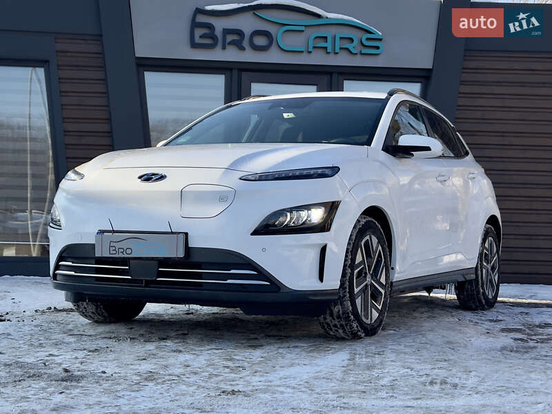 Внедорожник / Кроссовер Hyundai Kona Electric 2021 в Виннице