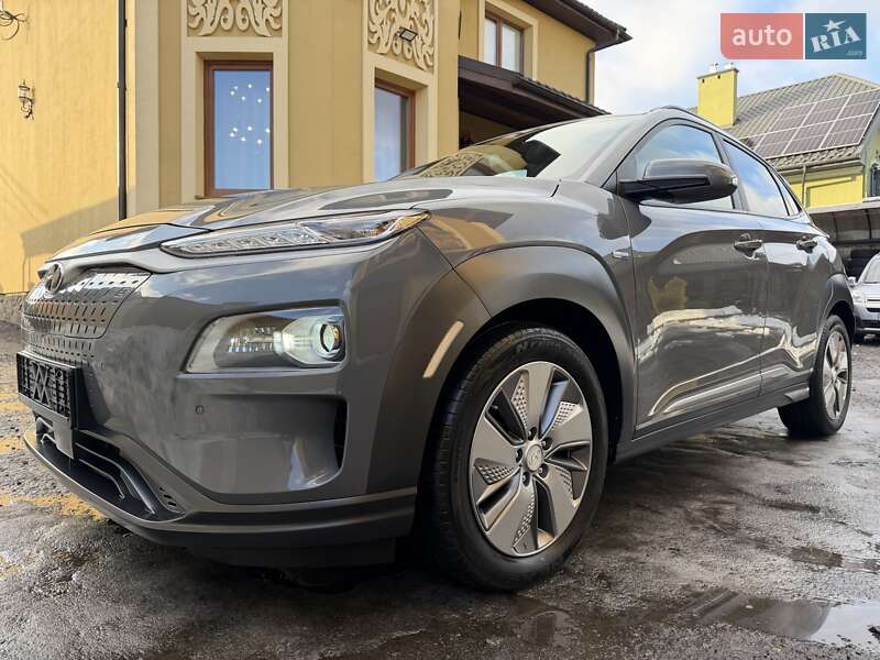 Внедорожник / Кроссовер Hyundai Kona Electric 2021 в Львове Внедорожник / Кроссовер Hyundai Kona Electric 2021 в Львове