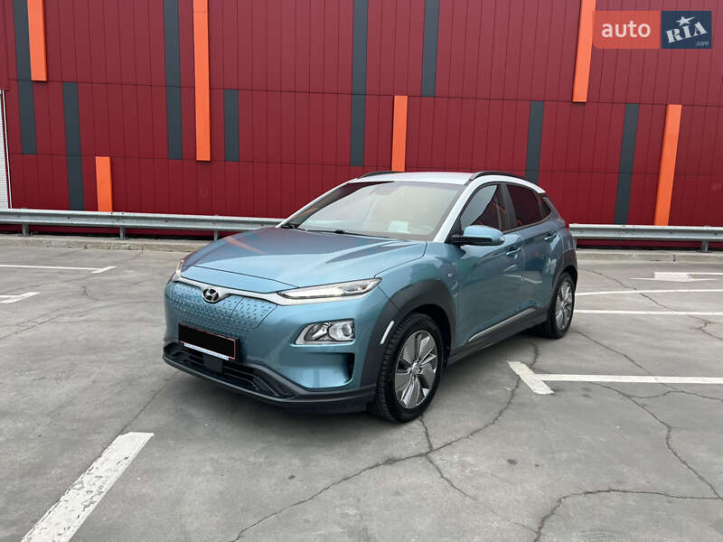 Внедорожник / Кроссовер Hyundai Kona 2020 в Киеве
