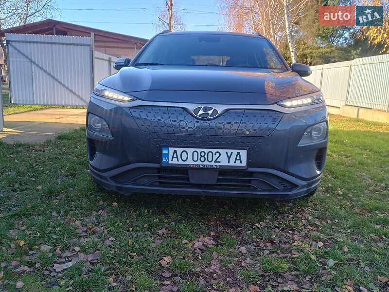Внедорожник / Кроссовер Hyundai Kona 2020 в Ужгороде