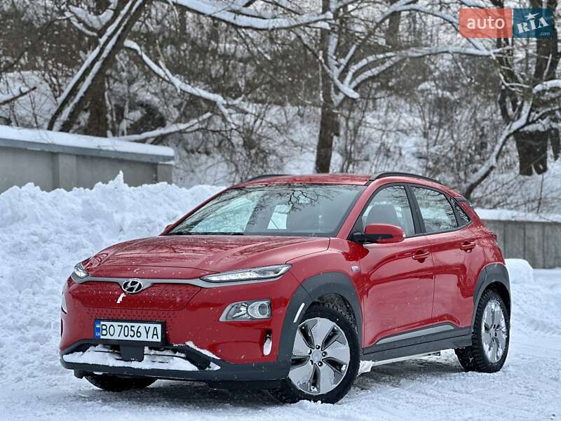 Внедорожник / Кроссовер Hyundai Kona 2020 в Тернополе