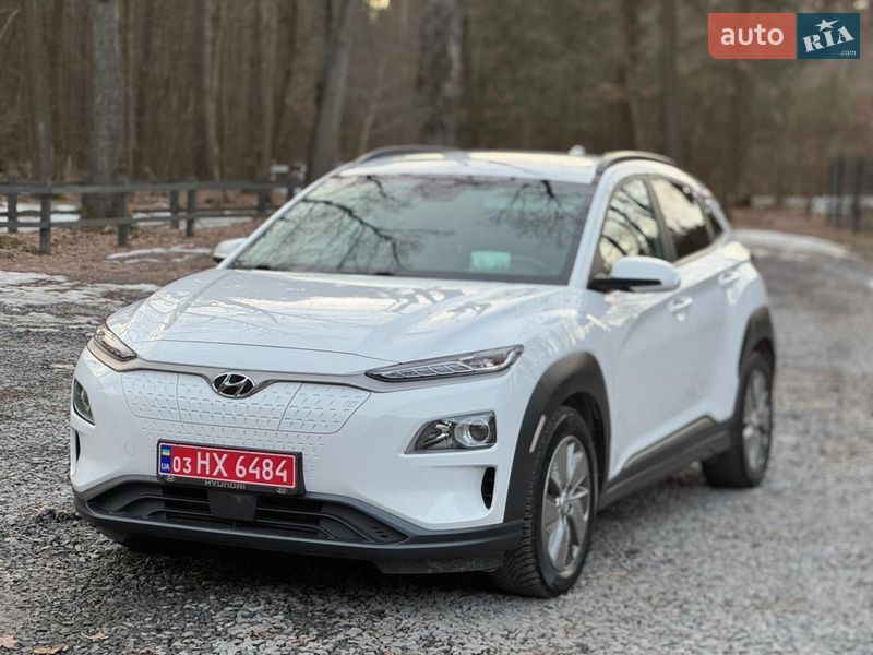Внедорожник / Кроссовер Hyundai Kona 2020 в Львове