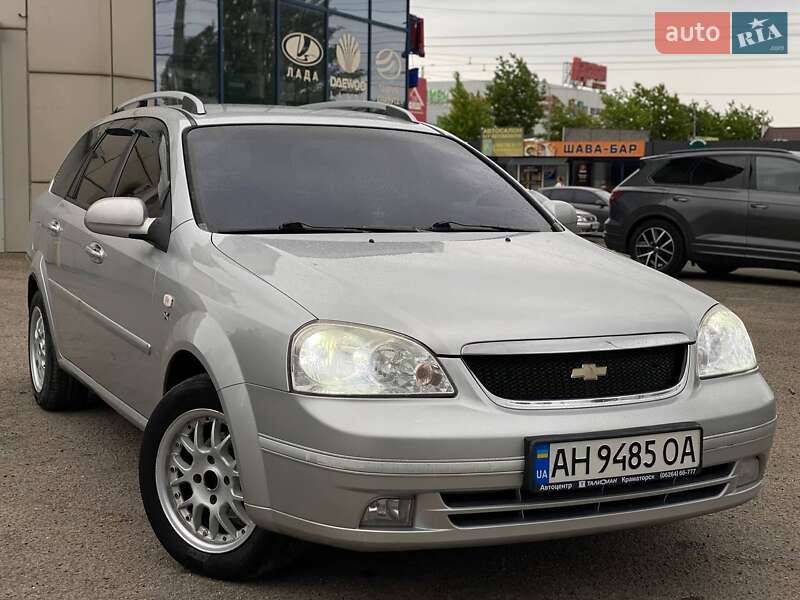 Універсал Chevrolet Lacetti 2007 в Дніпрі Універсал Chevrolet Lacetti 2007 в Дніпрі