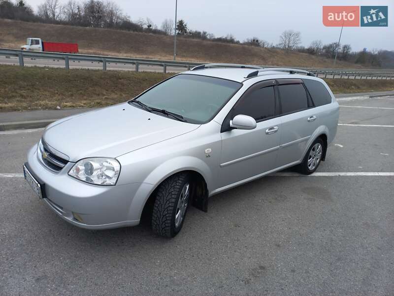 Универсал Chevrolet Lacetti 2011 в Полтаве