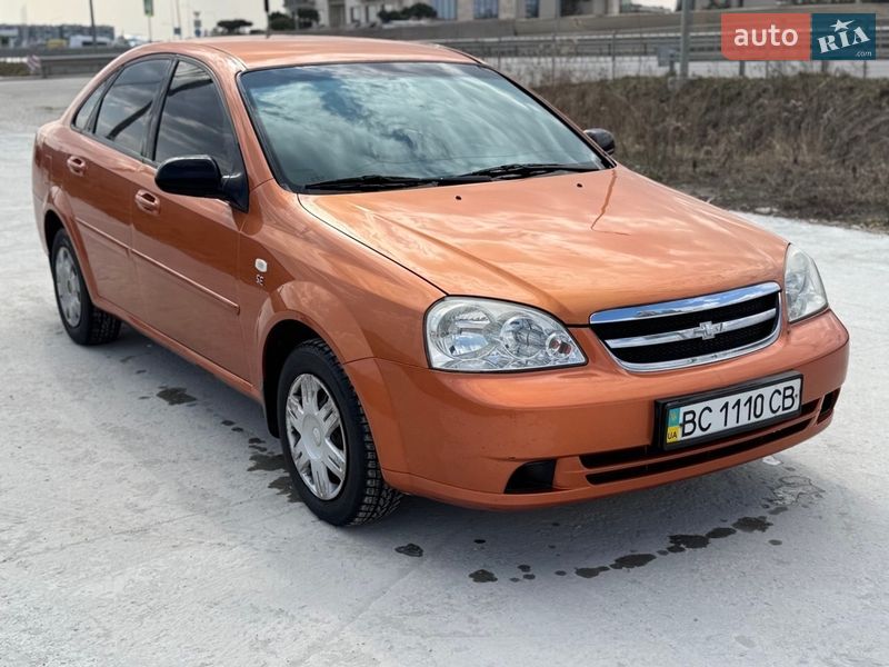 Седан Chevrolet Lacetti 2008 в Львове