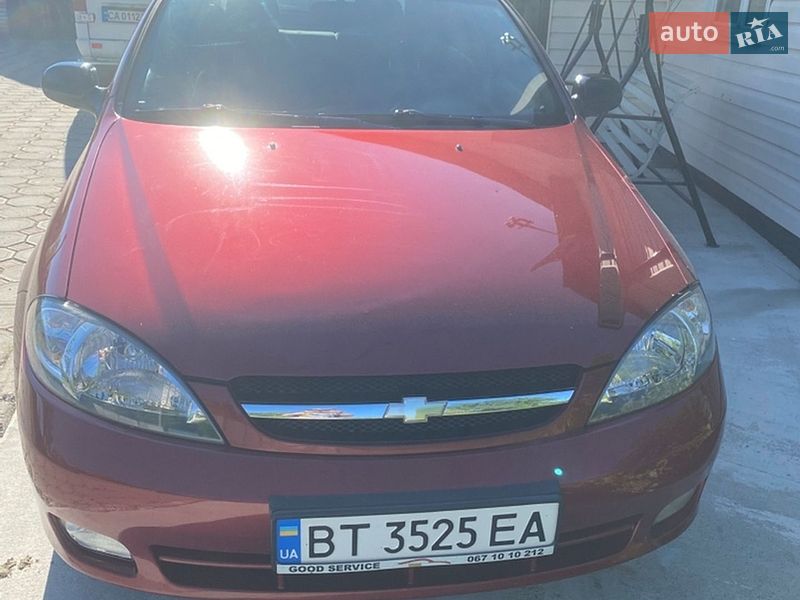 Хэтчбек Chevrolet Lacetti 2008 в Христиновке Хэтчбек Chevrolet Lacetti 2008 в Христиновке