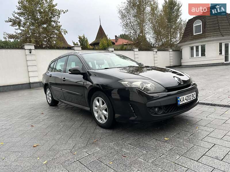 Универсал Renault Laguna 2009 в Киеве