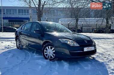 Лифтбек Renault Laguna 2010 в Киеве