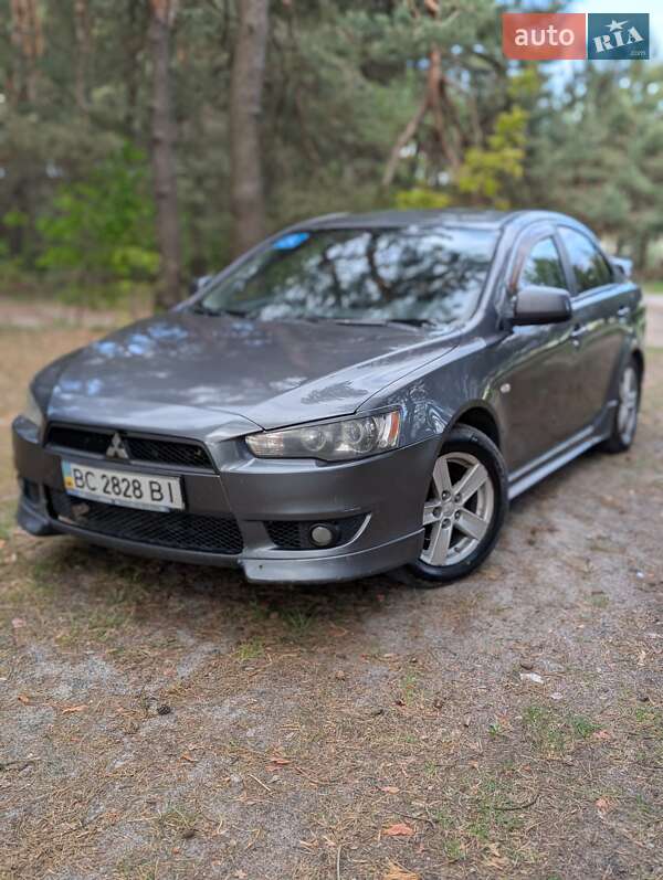 Седан Mitsubishi Lancer 2007 в Рава-Русской Седан Mitsubishi Lancer 2007 в Рава-Русской