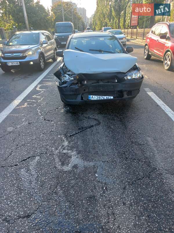 Седан Mitsubishi Lancer 2009 в Софиевской Борщаговке