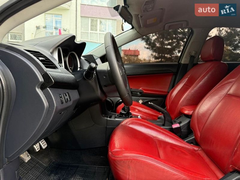 Хэтчбек Mitsubishi Lancer 2008 в Николаеве