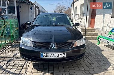 Седан Mitsubishi Lancer 2006 в Широком